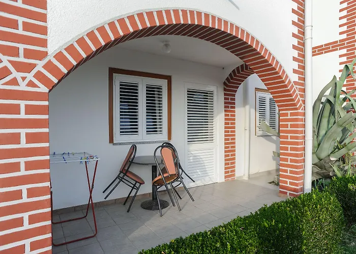 Apartmani Vila Caska